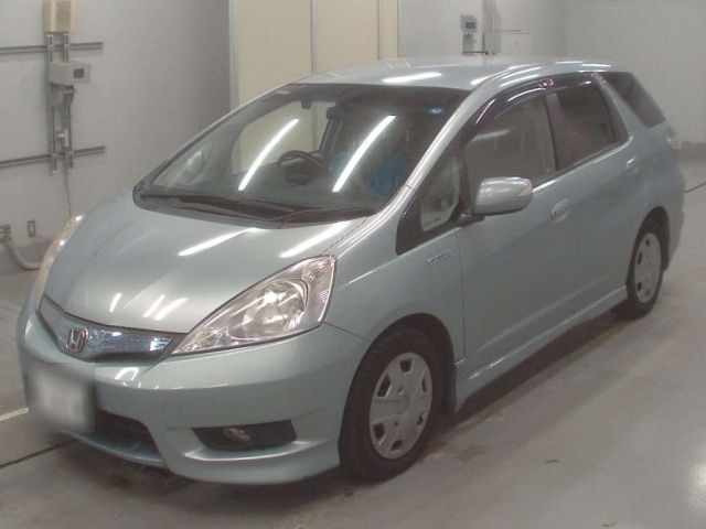 30586 Honda Fit shuttle GP2 2013 г. (CAA Tokyo)